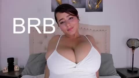 Luciana online show from January 12, 2026, 8:25 pm