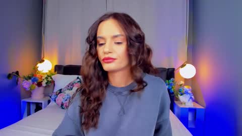 Snapshot of _carlawhite_ chatting on October 15, 2025, 3:39 am _carlawhite_ online show from October 15, 2025, 3:39 am