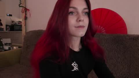 Snapshot of _caroline_coy chatting on September 20, 2025, 10:05 am Caroline online show from September 20, 2025, 10:05 am