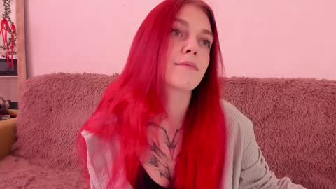 Snapshot of _caroline_coy chatting on September 23, 2025, 11:24 am Caroline online show from September 23, 2025, 11:24 am