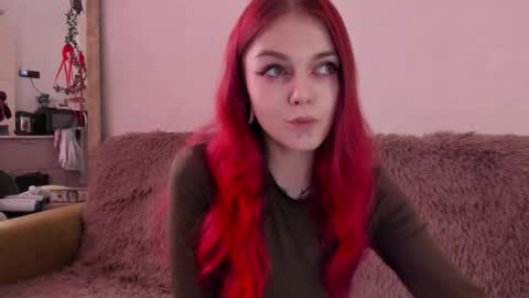 Snapshot of _caroline_coy chatting on September 24, 2025, 12:30 pm Caroline online show from September 24, 2025, 12:30 pm