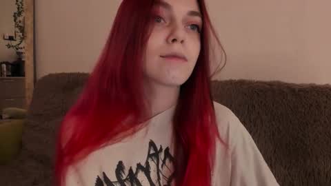 Snapshot of _caroline_coy chatting on October 24, 2025, 12:12 pm Caroline online show from October 24, 2025, 12:12 pm