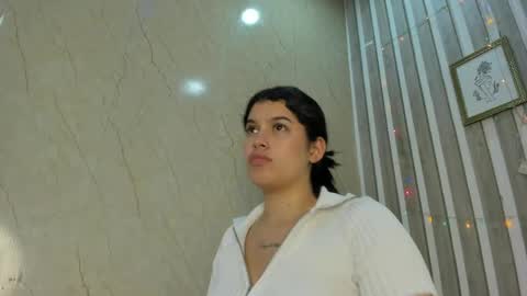 Chloe Collins online show from April 29, 2026, 5:30 pm