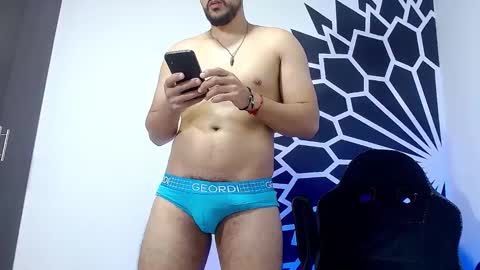 Snapshot of _christopher_dennis_ chatting on February 18, 2025, 2:16 am CRIS online show from February 18, 2025, 2:16 am