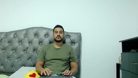 Snapshot of _christopher_dennis_ chatting on October 11, 2025, 3:28 am CRIS online show from October 11, 2025, 3:28 am