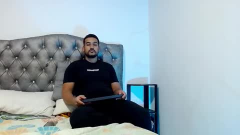 Snapshot of _christopher_dennis_ chatting on November 13, 2025, 2:10 am CRIS online show from November 13, 2025, 2:10 am