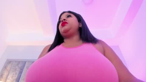 _ciara_benet_ online show from June 16, 2026, 11:57 am