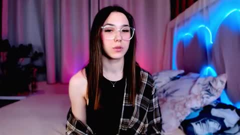 Cindy . online show from February 5, 2026, 6:07 am