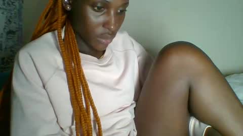 Snapshot of _clara01 chatting on January 21, 2025, 5:16 am clara online show from January 21, 2025, 5:16 am