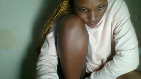 Snapshot of _clara01 chatting on January 30, 2025, 7:07 am clara online show from January 30, 2025, 7:07 am