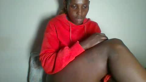 Snapshot of _clara01 chatting on February 26, 2025, 6:54 pm clara online show from February 26, 2025, 6:54 pm