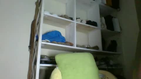 clara online show from April 27, 2026, 3:15 am