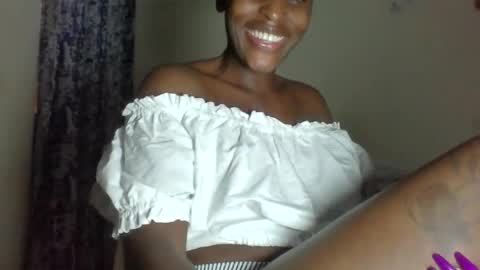 clara online show from June 11, 2026, 5:49 am