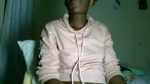 clara online show from June 15, 2026, 7:49 pm