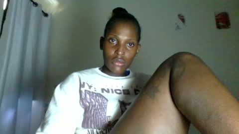 Snapshot of _clara01 chatting on July 18, 2026, 6:39 am clara online show from July 18, 2026, 6:39 am