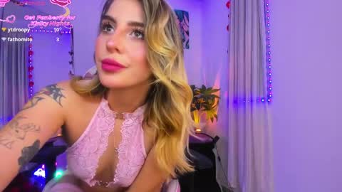  Chloe  online show from May 5, 2026, 3:58 am