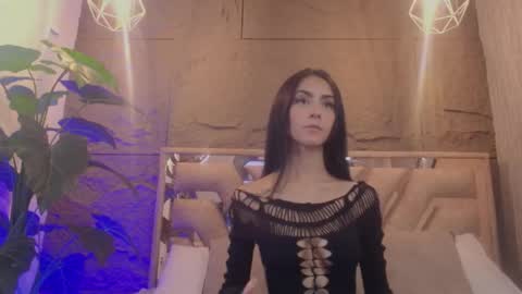 Snapshot of _coraliinee_ chatting on May 14, 2026, 4:52 am Coraline online show from May 14, 2026, 4:52 am