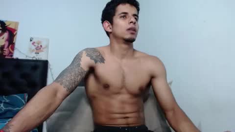 Snapshot of _crissgex_ chatting on February 21, 2026, 6:36 am crissgex online show from February 21, 2026, 6:36 am