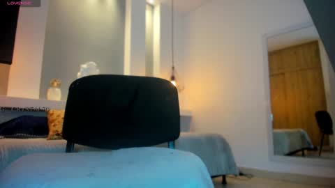 420   BI   Bj Queen online show from December 14, 2024, 9:35 pm