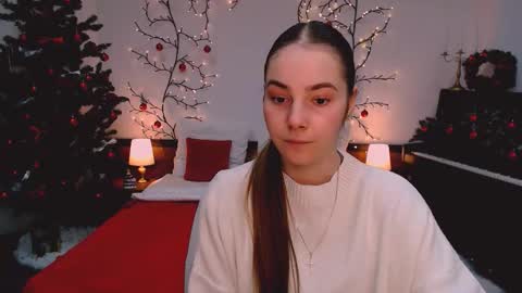 Erika online show from December 21, 2025, 8:43 am