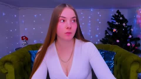 Erika online show from December 22, 2025, 1:08 pm