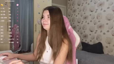 Snapshot of _cute_ice chatting on September 21, 2025, 4:14 am _cute_ice online show from September 21, 2025, 4:14 am