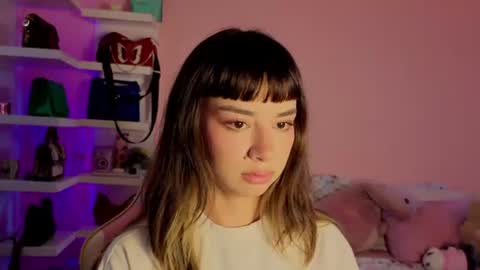Snapshot of _cute_isabella_ chatting on July 6, 2026, 11:18 pm _cute_isabella_ online show from July 6, 2026, 11:18 pm