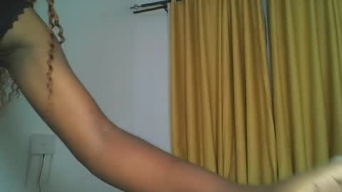 Snapshot of _cutestephanie chatting on October 22, 2025, 1:06 am STEPH online show from October 22, 2025, 1:06 am