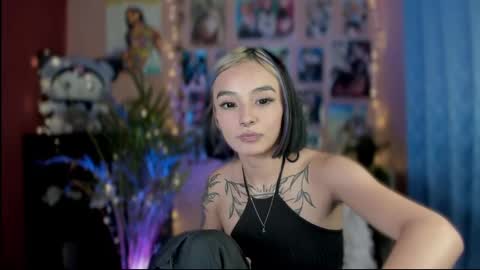 paula online show from December 12, 2024, 1:43 am