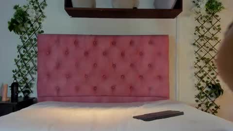 Dasha online show from February 5, 2026, 5:39 pm