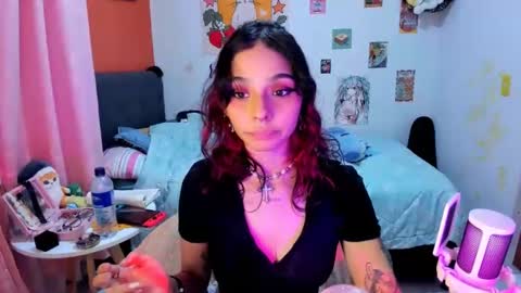 Snapshot of _dayanne_ chatting on January 2, 2025, 1:38 am Pao online show from January 2, 2025, 1:38 am
