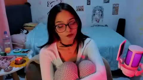 Snapshot of _dayanne_ chatting on February 12, 2025, 3:51 am Pao online show from February 12, 2025, 3:51 am