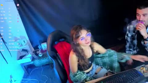 delacruz online show from February 3, 2026, 2:53 am