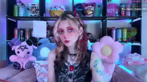 Kate online show from June 11, 2026, 2:53 am