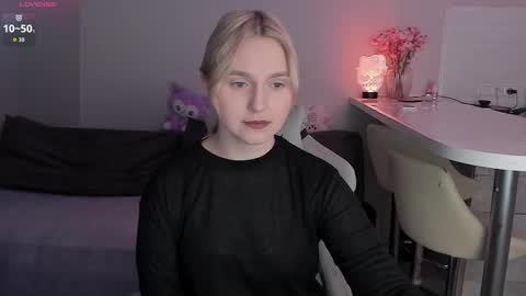 Ri   online show from March 3, 2026, 7:53 pm