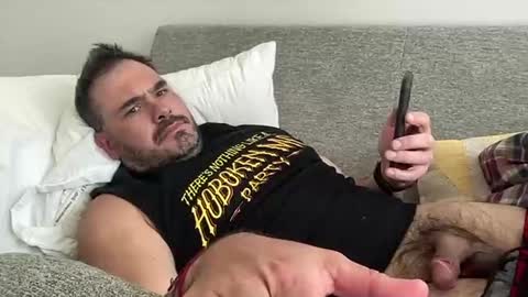 _direwolf_ online show from May 2, 2026, 8:03 pm