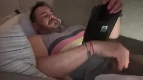 _direwolf_ online show from May 12, 2026, 3:36 am