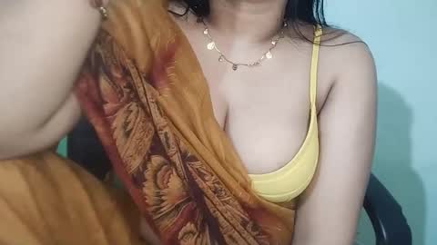 _dreamgirl_0 online show from March 8, 2026, 2:04 am