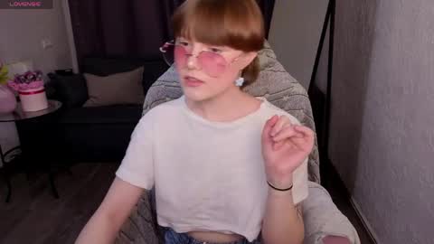 Luna    online show from March 30, 2026, 1:45 pm