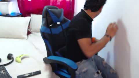 _duvan_123 online show from January 18, 2026, 9:40 pm