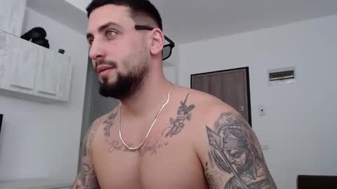 Snapshot of _dylangreen chatting on December 12, 2024, 8:36 am Dylan online show from December 12, 2024, 8:36 am