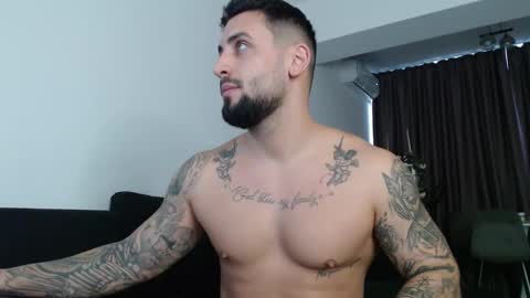 Snapshot of _dylangreen chatting on October 21, 2025, 8:26 am Dylan online show from October 21, 2025, 8:26 am