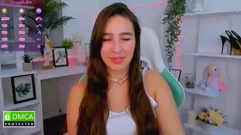Snapshot of _eliizabeth__ chatting on October 17, 2025, 8:55 pm Lizzy  online show from October 17, 2025, 8:55 pm
