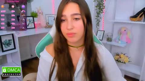 Snapshot of _eliizabeth__ chatting on October 25, 2025, 10:15 pm Lizzy  online show from October 25, 2025, 10:15 pm