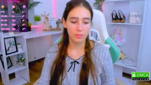 Lizzy  online show from December 3, 2025, 10:30 pm