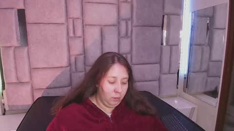 Emily  online show from January 7, 2026, 11:23 am