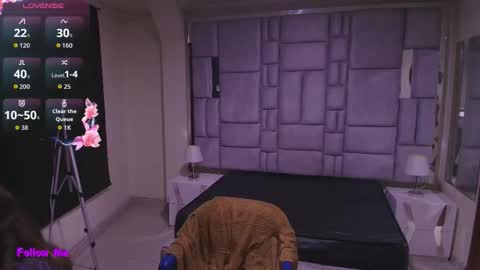 Emily  online show from February 2, 2026, 11:20 am