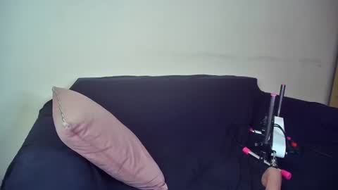 Emma Sugar online show from July 7, 2026, 6:47 am
