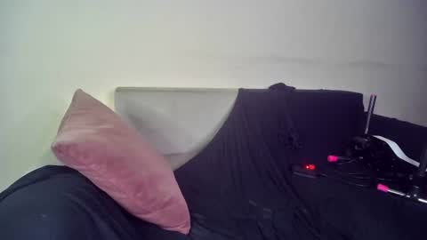 Emma Sugar online show from July 19, 2026, 9:51 pm