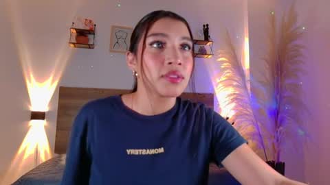 _emmacherry online show from June 18, 2026, 12:20 pm